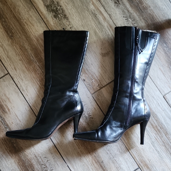 Donald J. Pliner Black Leather Boots with Top-Stitch Detail Size 8 - Picture 3 of 4